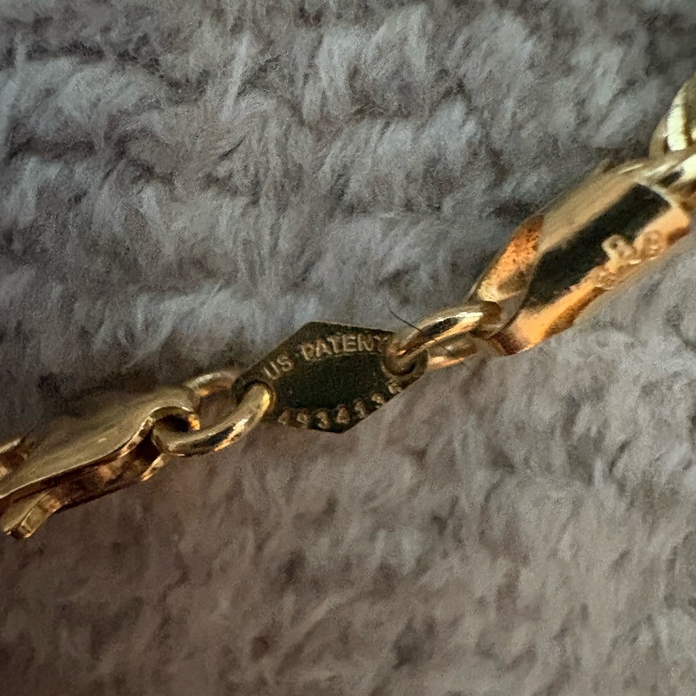 GUC Stamped 14k gold rope necklace. 20 inches long - Picture 4 of 14